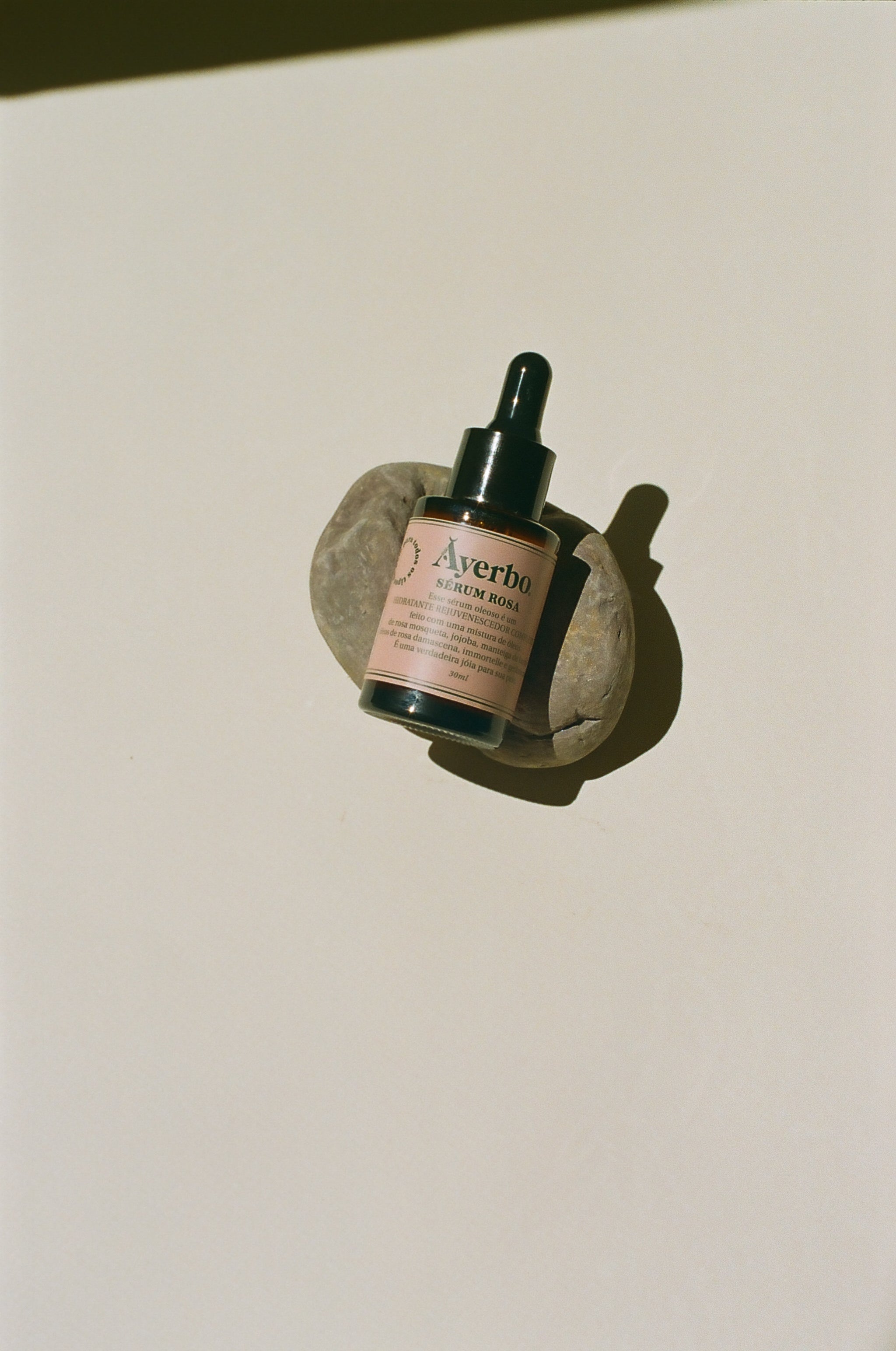 Ayerbo - Viva em Beleza, Farmácia e Perfumaria Botânica Ayurveda