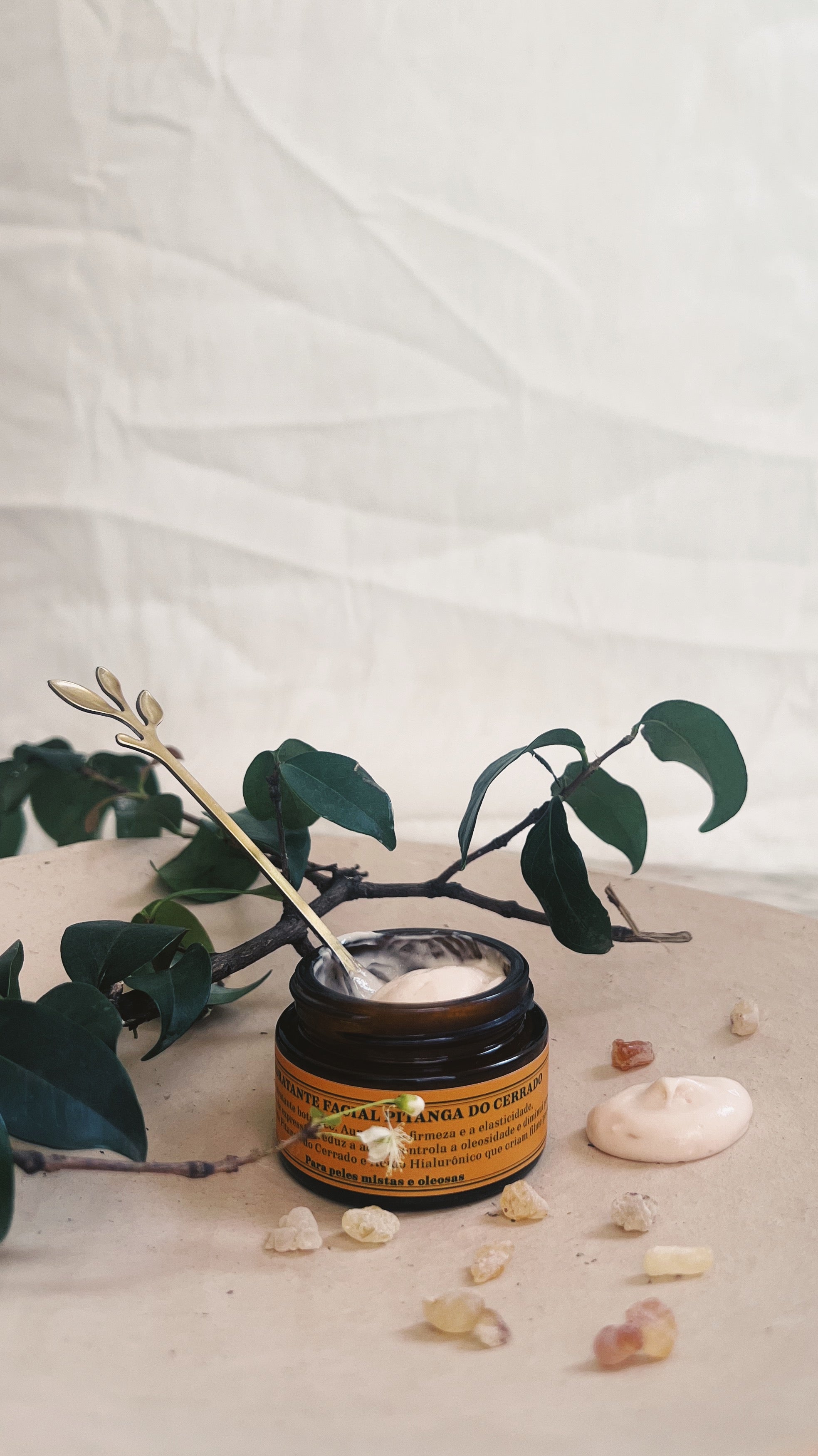 Ayerbo - Viva em Beleza, Farmácia e Perfumaria Botânica Ayurveda
