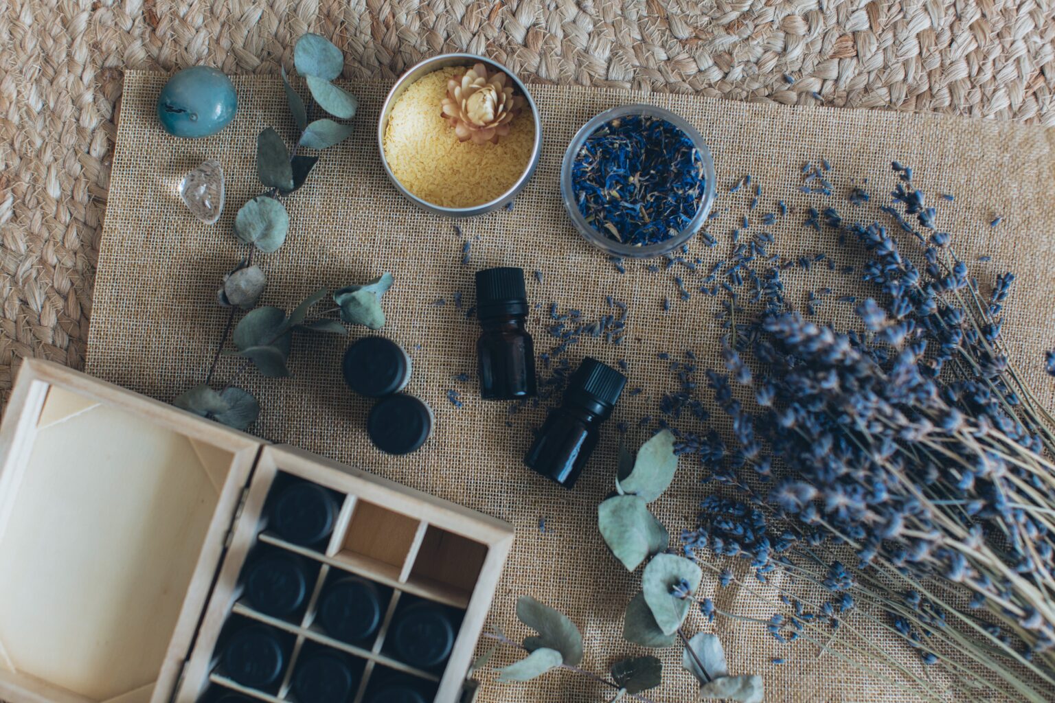 Ayerbo - Viva em Beleza, Farmácia e Perfumaria Botânica Ayurveda